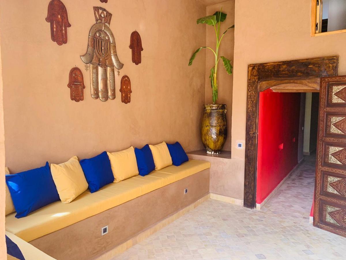 Kasbah Hnini Hotel Igdourane Exterior photo