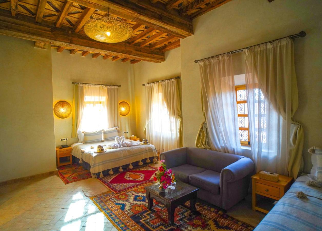 Kasbah Hnini Hotel Igdourane Exterior photo