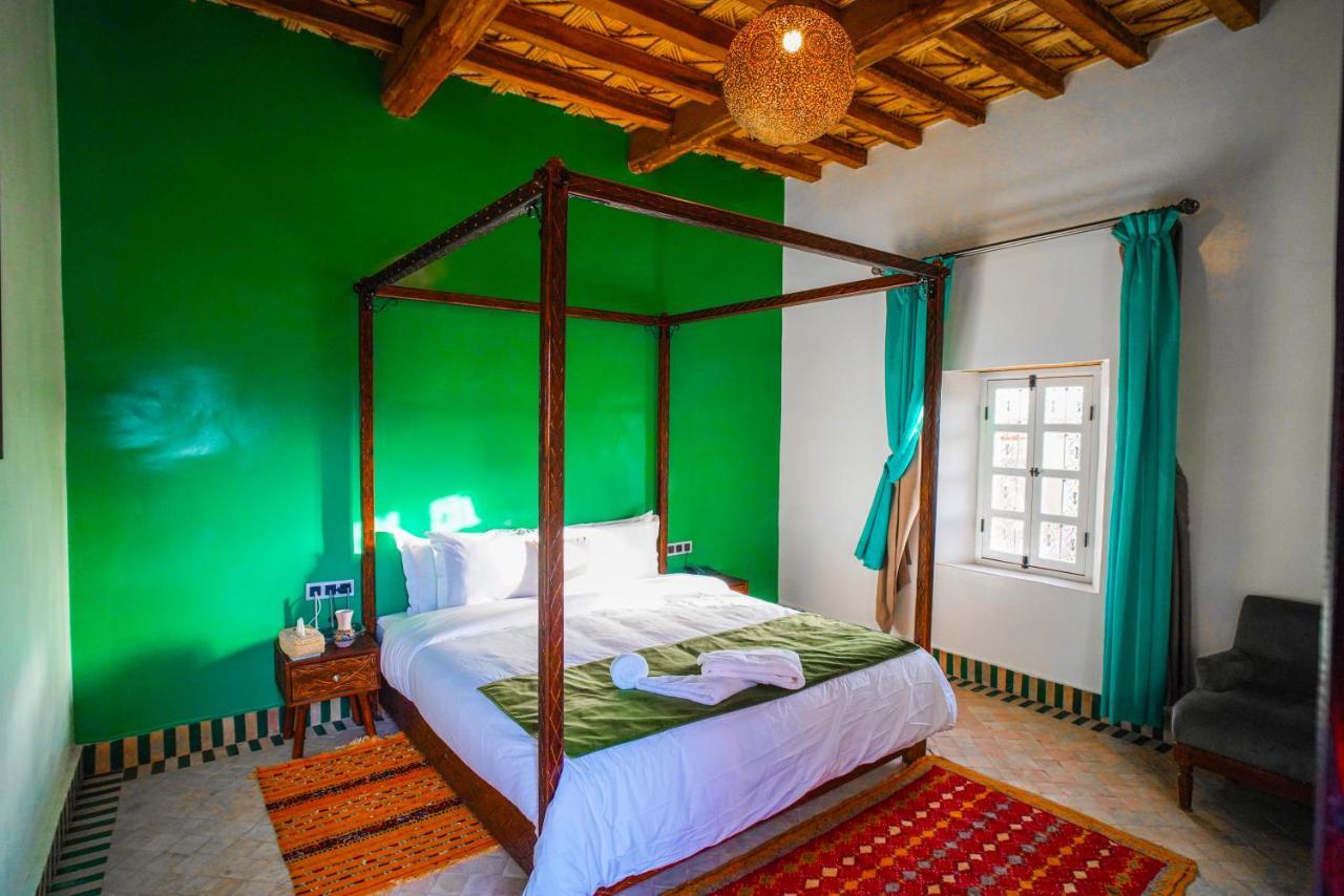 Kasbah Hnini Hotel Igdourane Room photo